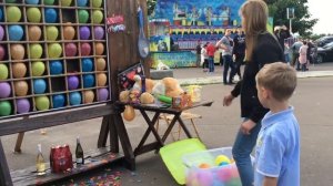 Челлендж Лопни Шарик с дротиками. Метания дротиков.