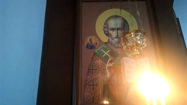 Николай Чудотворец, помолимся о здравии болящих.