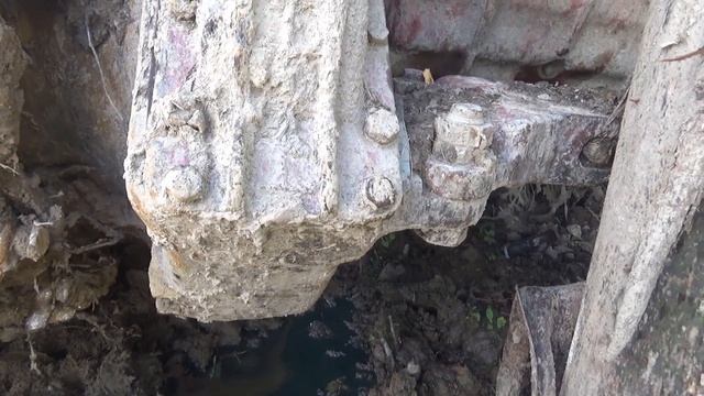 Ремонт БОРТОВОЙ трелевочника ТЛТ-100 в полевых условиях. Часть 1