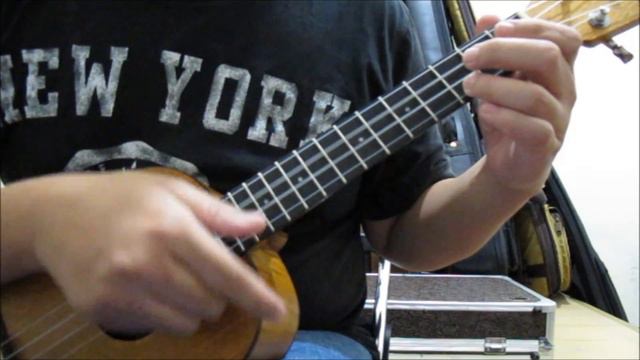 月河Moon River（烏克麗麗Ukulele伴奏） смотреть онлайн