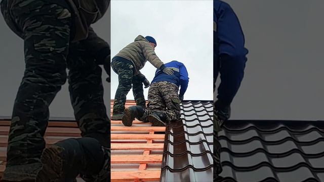 Монтаж металлочерепицы