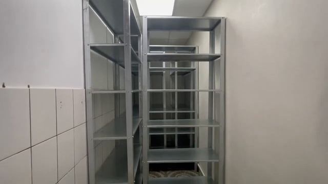 Стеллажи металлические для пунктов выдачи