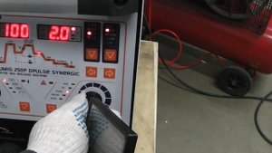 Что делать если залипает проволока на Triton Alumig 250P Dpulse