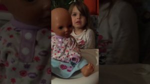 Как научить ребёнка ходить на горшок писать