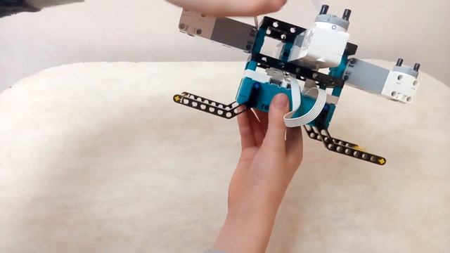 How to Build LEGO Quadrocopter | LEGO Mindstorms 51515 Robot Inventor