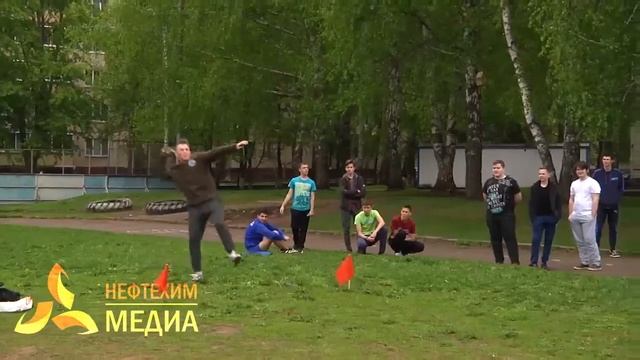 Нижнекамский школьник выполнил прыжок с места в длину почти на 3 метра - т/к Нефтехим (Нижнекамск). смотреть онлайн