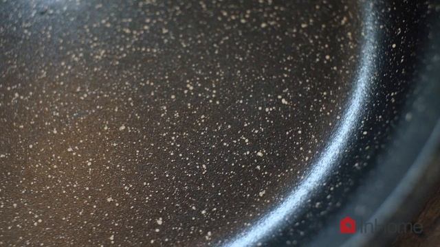 Сковорода InHome классическая, антипригарное покрытие на водной основе. Цвет: гранит