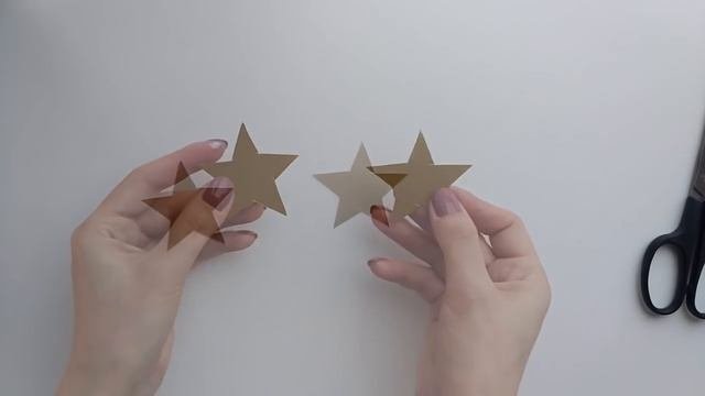 Праздничная гирлянда из бумаги своими руками // Festive Garland For Home Decor