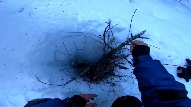 ?Зимний лес на снегоходе | Разлетелась цепь | YAMAHA 3 такта WR 300 смотреть онлайн