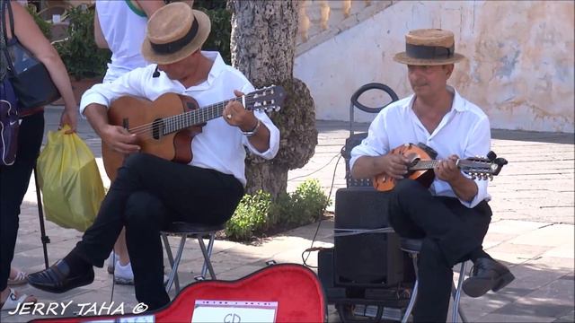 Sicily 🔴 Taormina - Giuseppe é Gianni Performing 'Torna a Surriento' смотреть онлайн