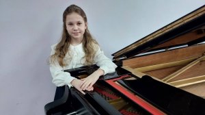 Гущина Эмилия, 9 лет, ДМШ N3, г.Белгород