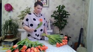 ⚫Как собрать букет по спирали | Флористика для начинающих | Как упаковать букет | Тюльпаны
