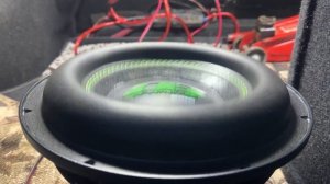 Ход сабвуфера Deaf Bonce 2510 D2.