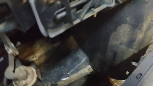 Как снять фары или бампер volkswagen Caddy смотреть онлайн