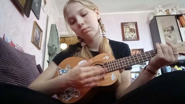 Лёгкая песня на укулеле🎸✨ без слов смотреть онлайн