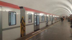 Обкатка «Балтийца» (07-08) на «Площади Ленина»