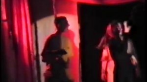 Сцены из спектакля "Та,которая Кошка" Р.Киплинга