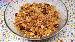Хрустящая гранола. Как приготовить сытный вкусный завтрак или перекус к чаю. Запеченные мюсли.