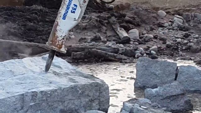 ломаем камни без взрыва смотреть онлайн