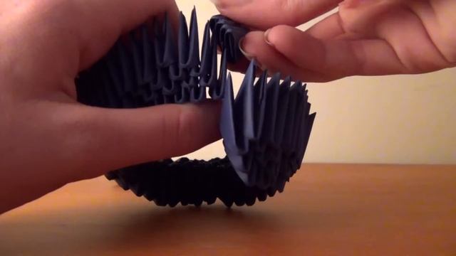 3D Origami Vase Tutorial смотреть онлайн