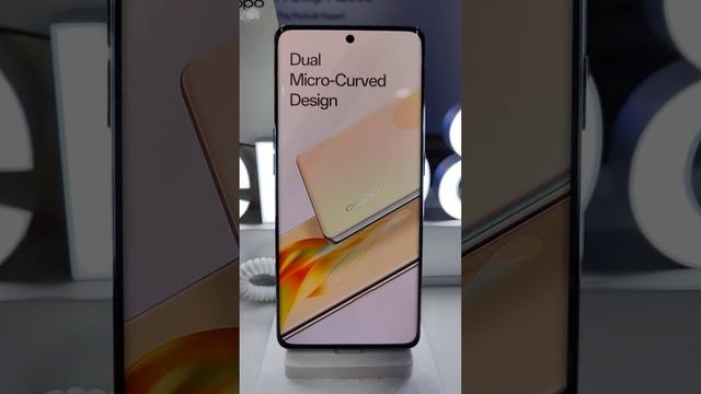 oppo Reno8 T 5g curved screen with 40x magnification.