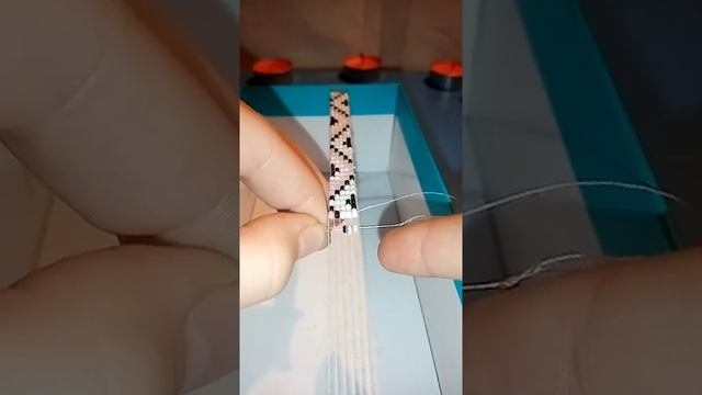 Как я плету фенечку из бисера!?! смотреть онлайн