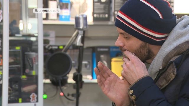 Доигрался: необычный музыкальный инструмент освоил приморец смотреть онлайн