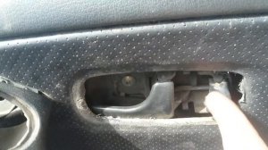 Как снять обшивку на Nissan Primera