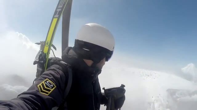 Камчатка Авачинский вулкан, заброска снегоходом, восхождение, фрирайд. смотреть онлайн