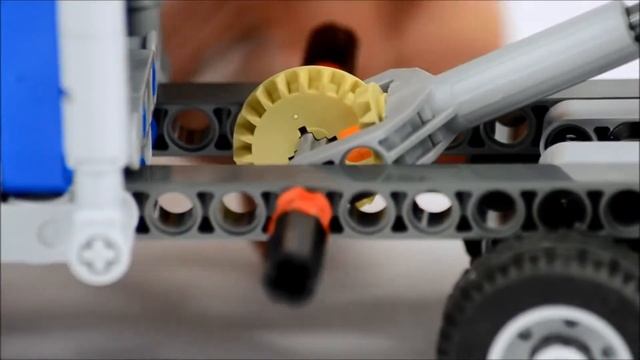 Конструктор Lego Technic 42023 Construction Crew (Лего 42023 Строительная команда) смотреть онлайн