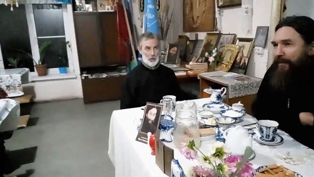 Песня "Мимо текла, текла река" смотреть онлайн