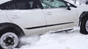 Subaru XV vs Toyota Rav4 I Icy Deep Snow Off-Road I 4K