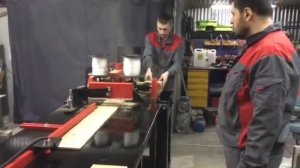 Высокоскоростная линия набора реечного основания для производства трёхслойной паркетной доски.