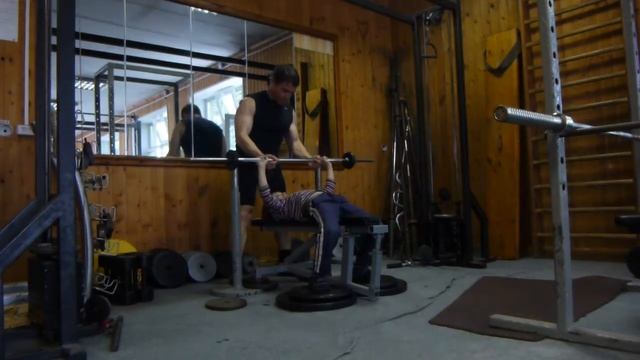 Электроугли-Жим лёжа-Муравьёв Лёва-6 лет смотреть онлайн