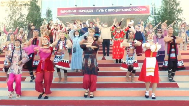Дом счастливых людей