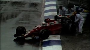 Гран-При Австралии 1989г. Момент аварии Айртона Сенны и Мартина Брандела