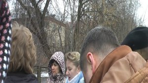 Встреча  администрацией поселка Красковона улице Озерной  (Коренево) 6 апреля 2013. Часть 1.