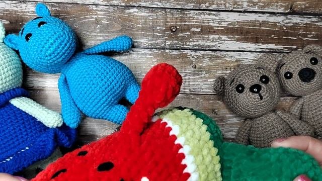 ВЯЗАНЫЕ ИГРУШКИ НЕБОЛЬШИХ РАЗМЕРОВ.