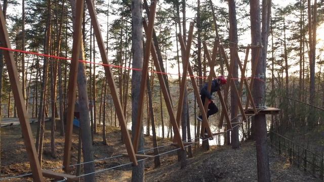 Монтаж веревочного парка на деревьях во Владимирской области смотреть онлайн