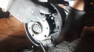 Замена задних тормозных колодок ваз 2108