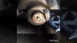 Устраняем люфт колеса при помощи подтяжки ступичного подшипника на мерседесе s320 в кузове w220