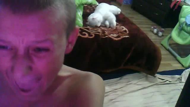 Видео с веб-камеры. Дата: Aug 1, 2012 4:50:13 PM. смотреть онлайн