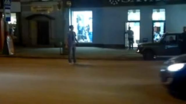 Парни косят под полицейских. 1 смотреть онлайн