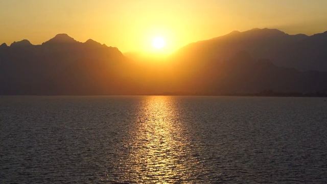 Тот кто достоин славы смотреть онлайн