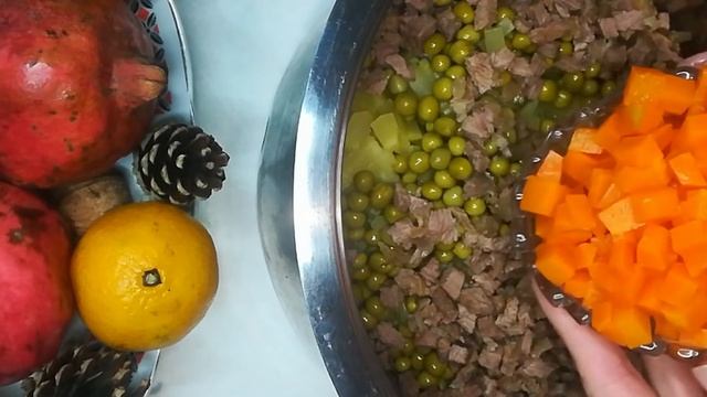 Оливье ! Несколько секретов, как приготовить идеальный оливье! #оливье #салатсмясом #рецептоливье