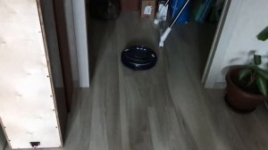 Видеообзор робот-пылесос Kitfort KT-532