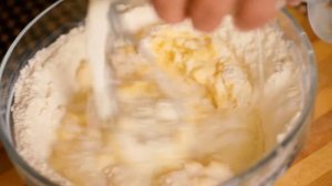 Сырный горчичный пирог. Несладкий пирог с сыром к чаю. Домашняя выпечка. Рецепт пирога  на завтрак.