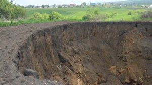 Провал в Дедилово