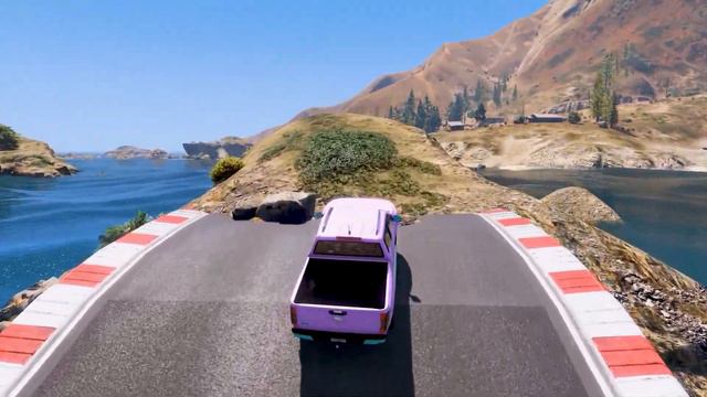 Nissan Ailesi Arabalar Dalgalı Yol Parkurunda | Örümcek Abi ile GTA 5 смотреть онлайн