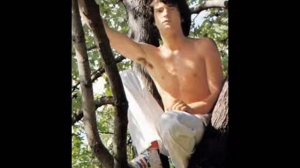 Les Mc.Keown-Love is Just A love away